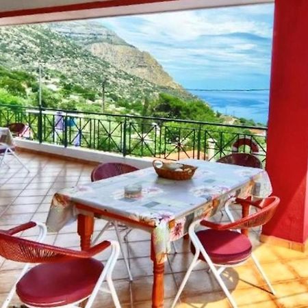 Ikaria Studios Manganítis المظهر الخارجي الصورة