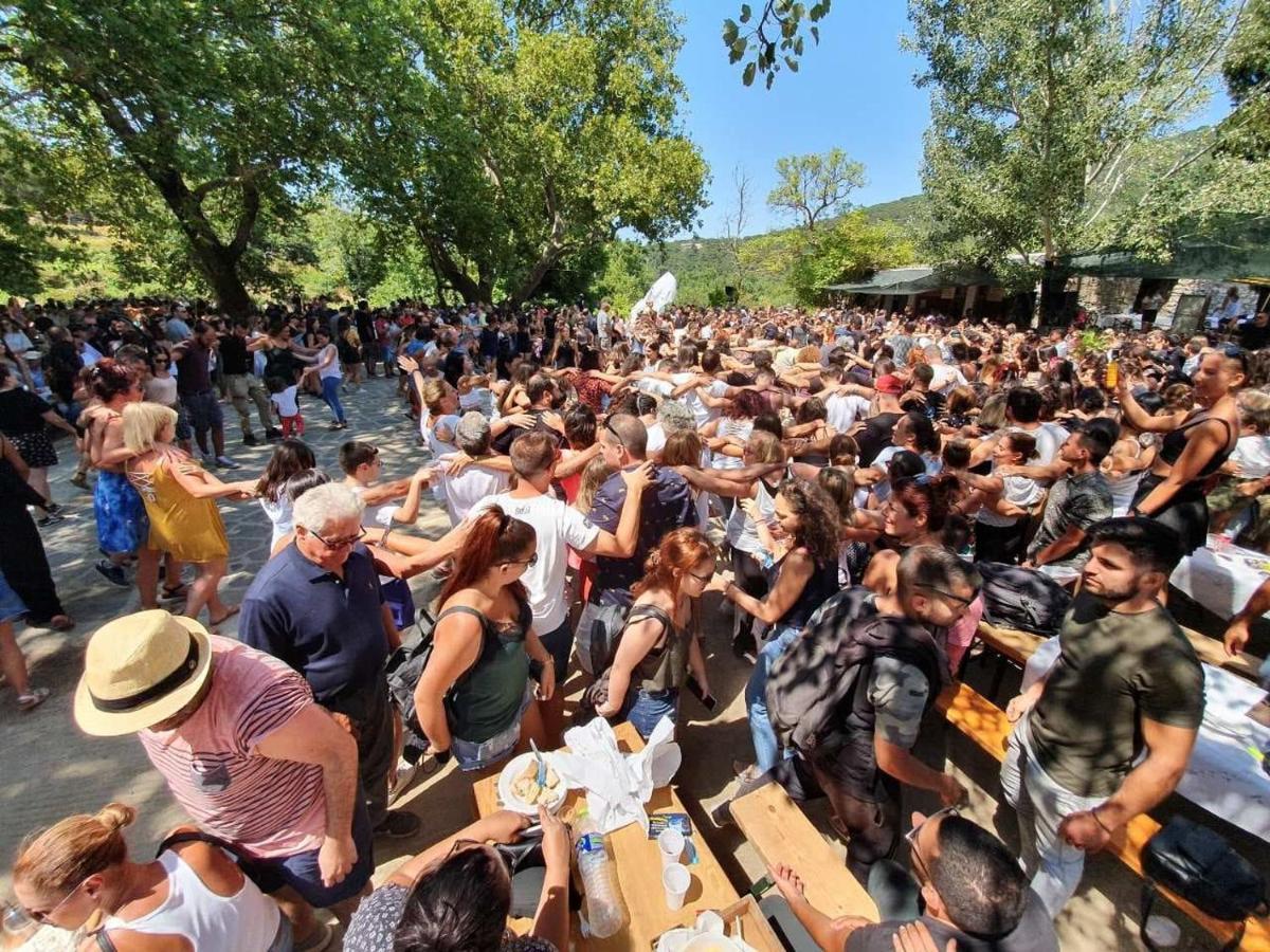 Ikaria Studios Manganítis المظهر الخارجي الصورة