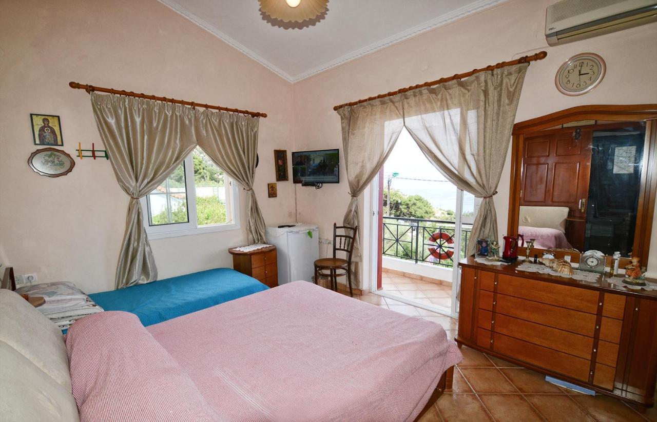 Ikaria Studios Manganítis المظهر الخارجي الصورة