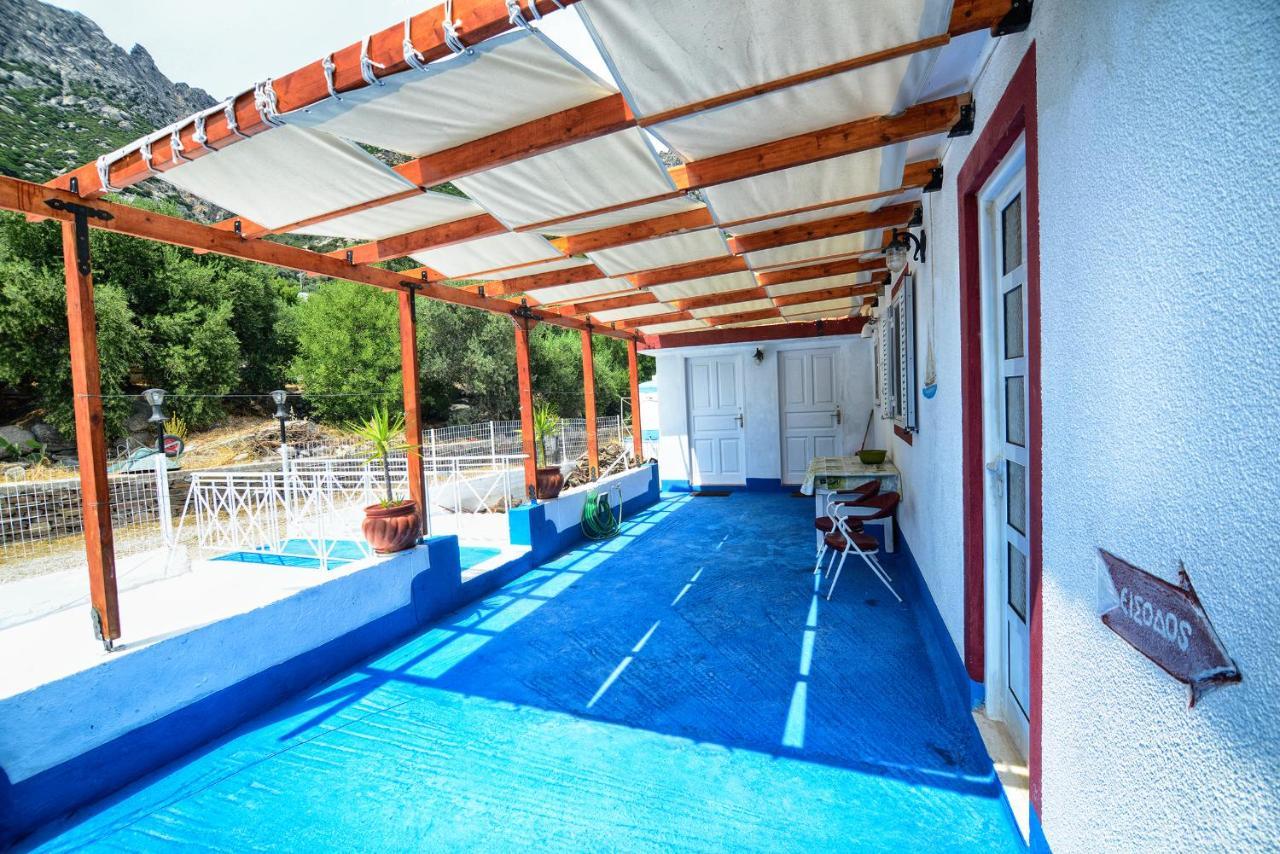 Ikaria Studios Manganítis المظهر الخارجي الصورة