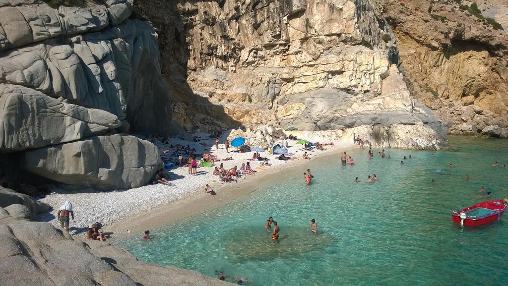 Ikaria Studios Manganítis المظهر الخارجي الصورة